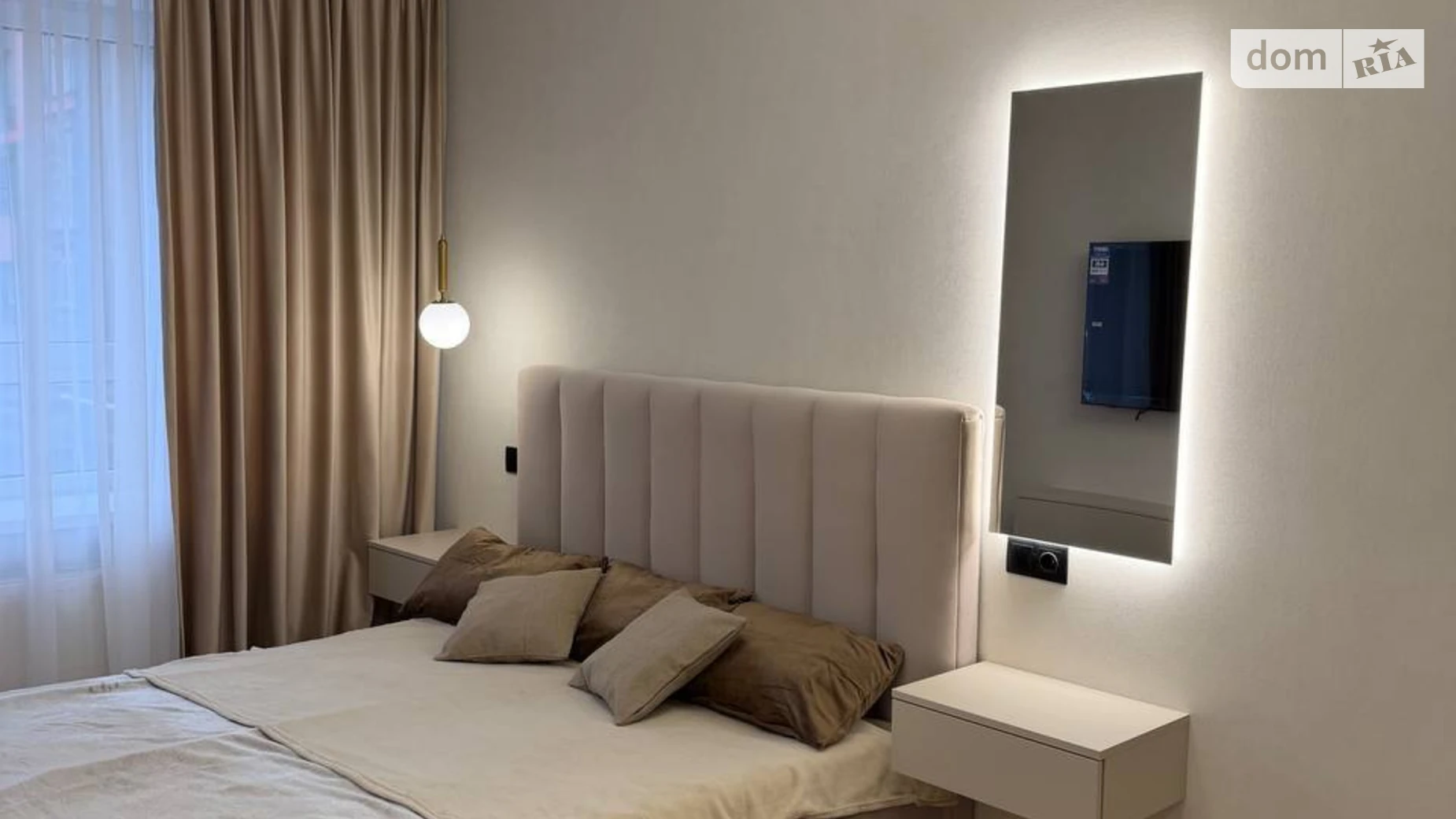 Продается 1-комнатная квартира 42 кв. м в, цена: 72000 $ - фото 4