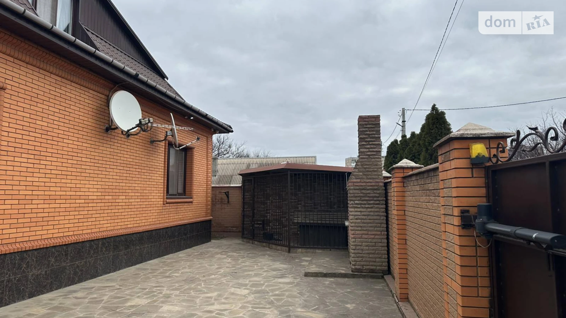 Продается дом на 2 этажа 202.9 кв. м с баней/сауной, цена: 165000 $ - фото 3