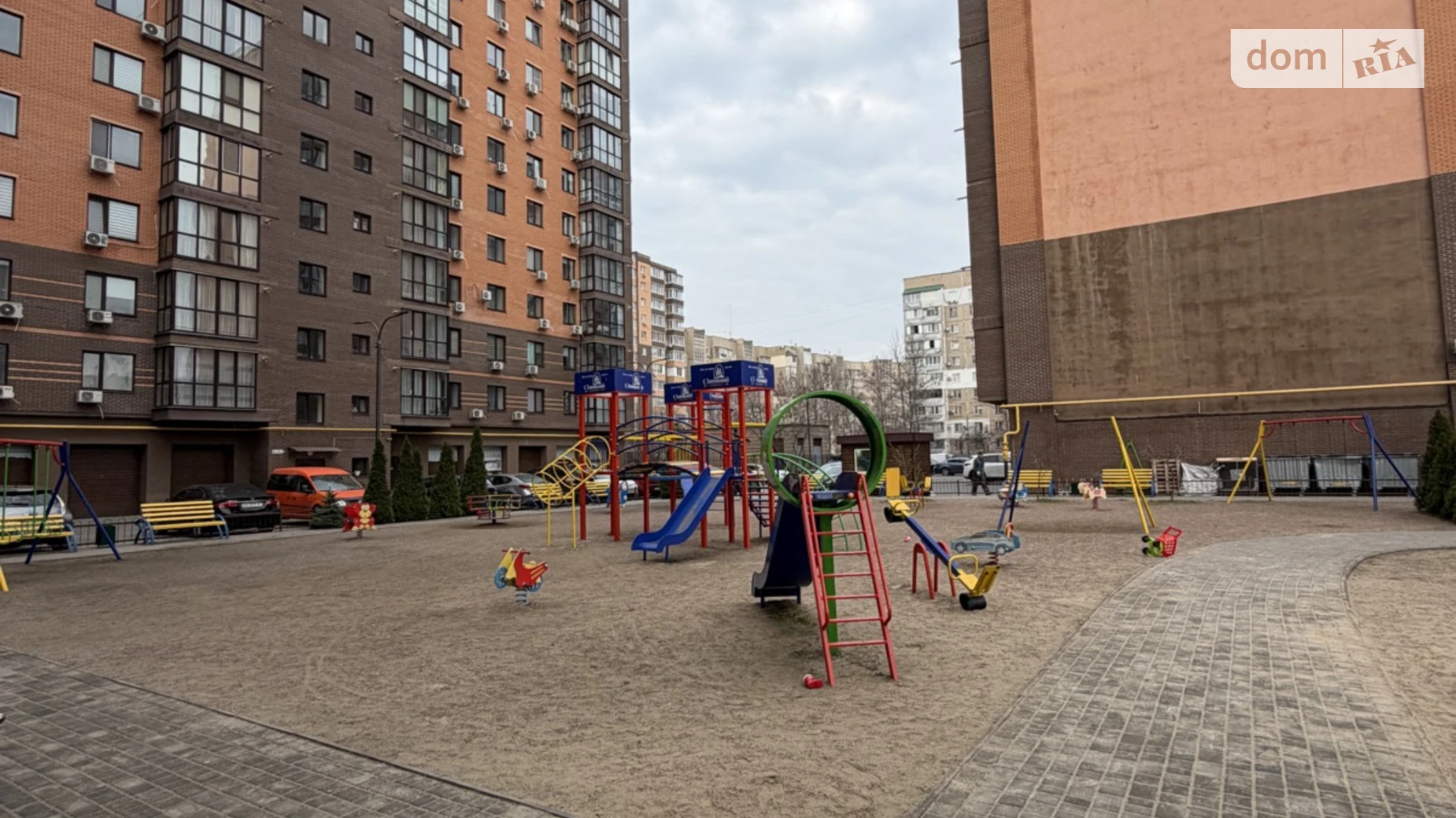 Продается 1-комнатная квартира 46.2 кв. м в Черкассах, цена: 75000 $ - фото 2