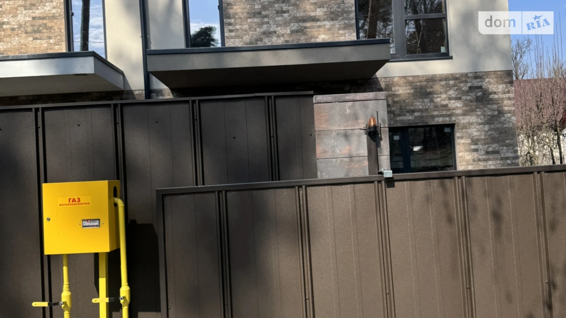 Продается дом на 2 этажа 105 кв. м с камином, цена: 115000 $ - фото 2