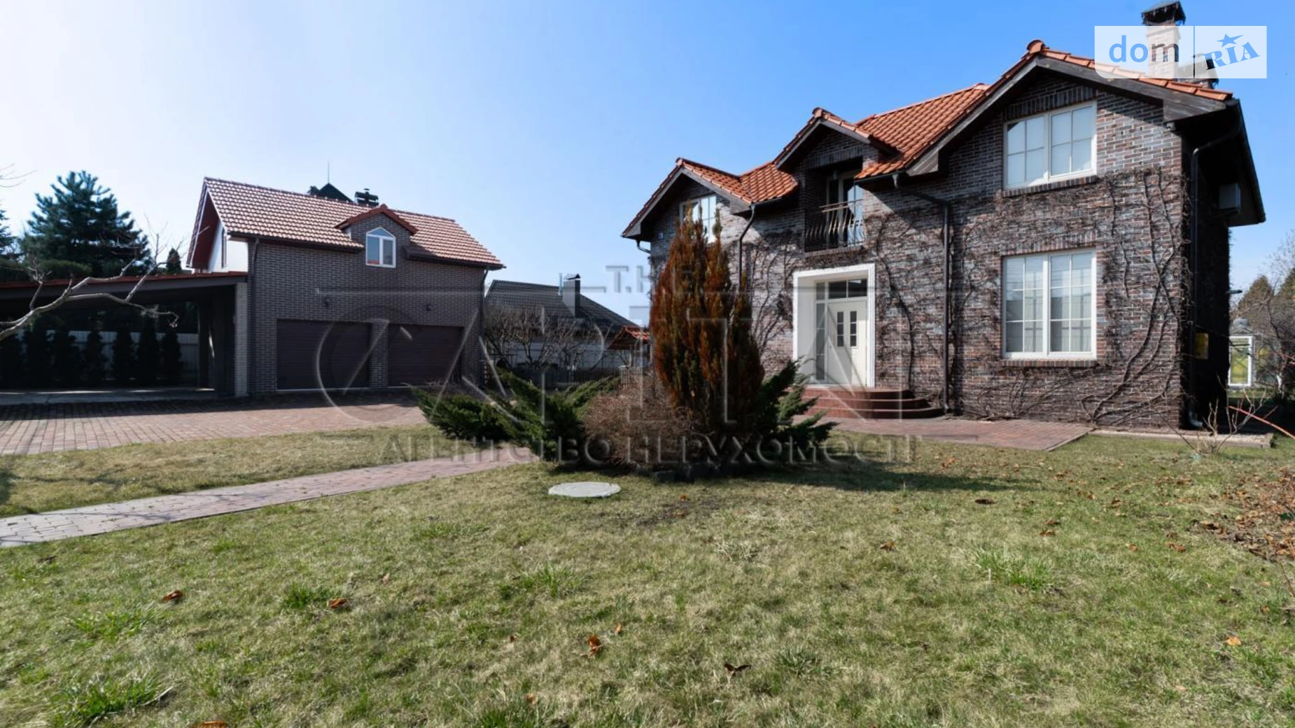 Сдается в аренду дом на 2 этажа 227 кв. м с гаражом, цена: 2600 $ - фото 2