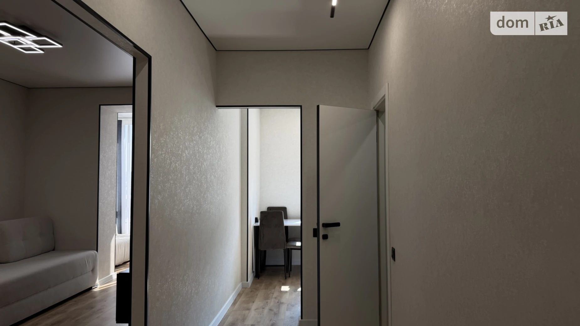 Продается 1-комнатная квартира 43.3 кв. м в, цена: 71500 $ - фото 4