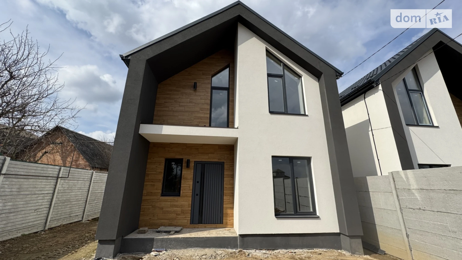 Продается дом на 2 этажа 120 кв. м с балконом, цена: 100000 $ - фото 4