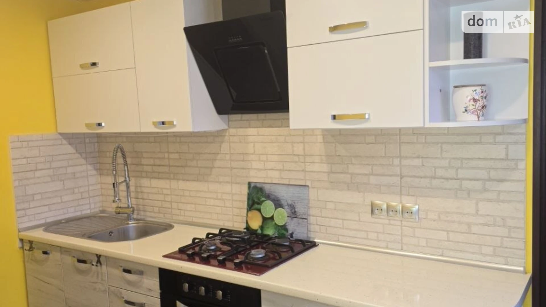 Продается одноэтажный дом 60 кв. м с подвалом, цена: 90000 $ - фото 2