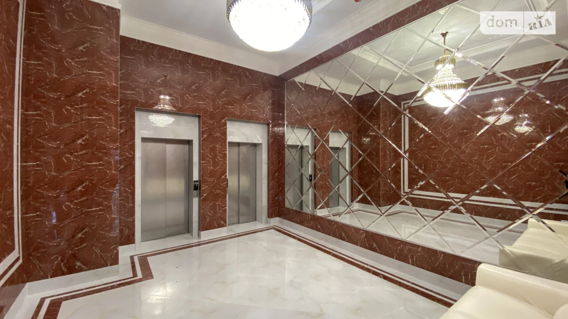 Продается 2-комнатная квартира 66 кв. м в Ирпене, ул. Университетская(Карла Маркса), 3/6 - фото 3