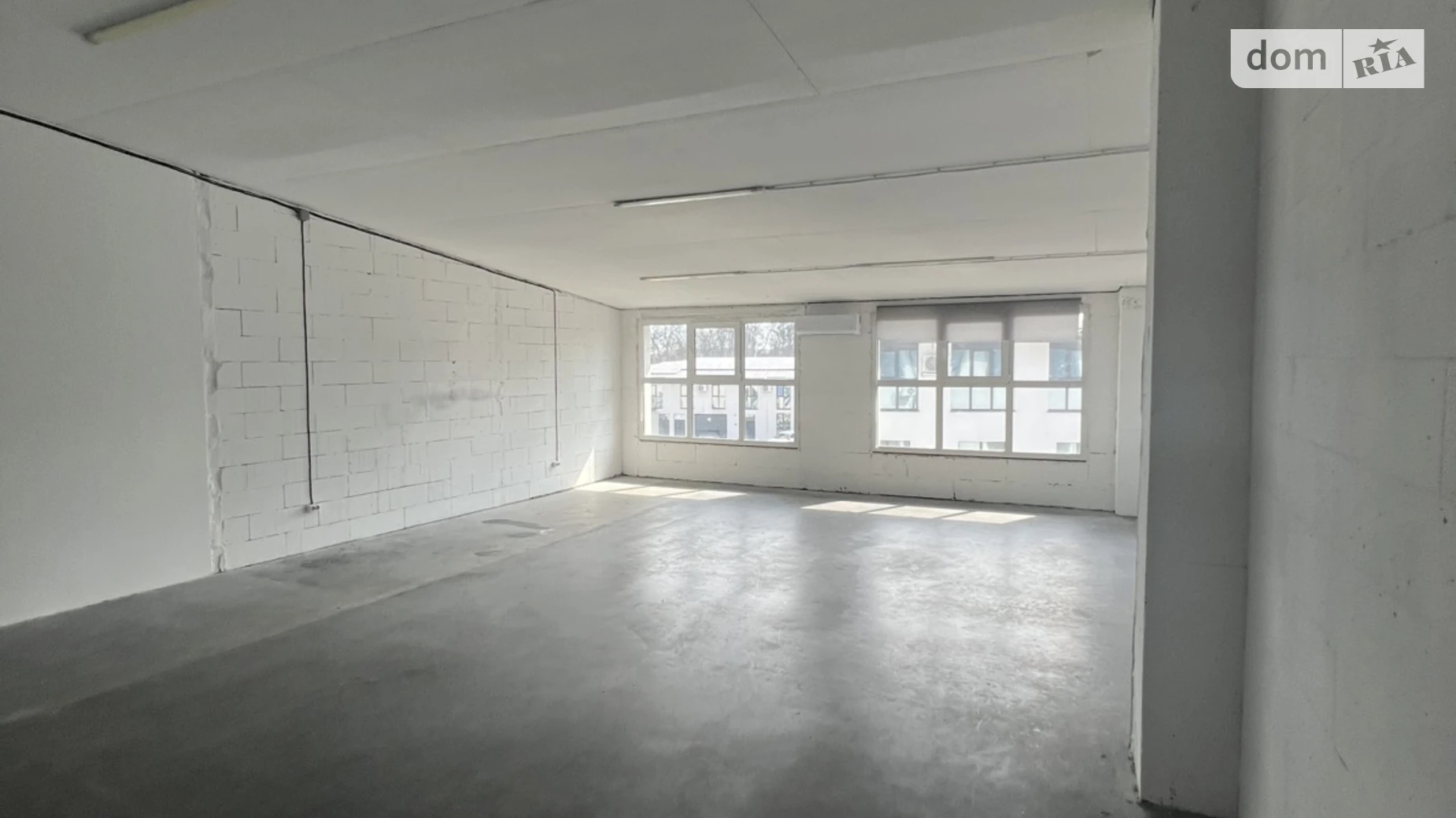 Продается офис 64 кв. м в бизнес-центре, цена: 48000 $ - фото 2