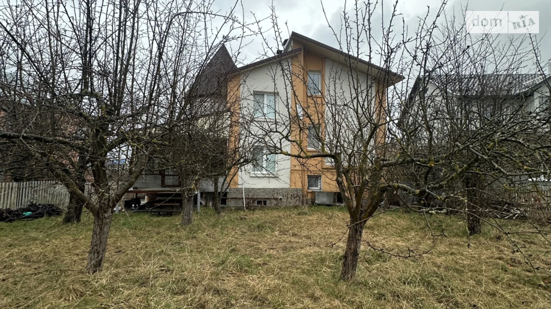 Продается дом на 3 этажа 163.7 кв. м с садом, цена: 105000 $ - фото 2