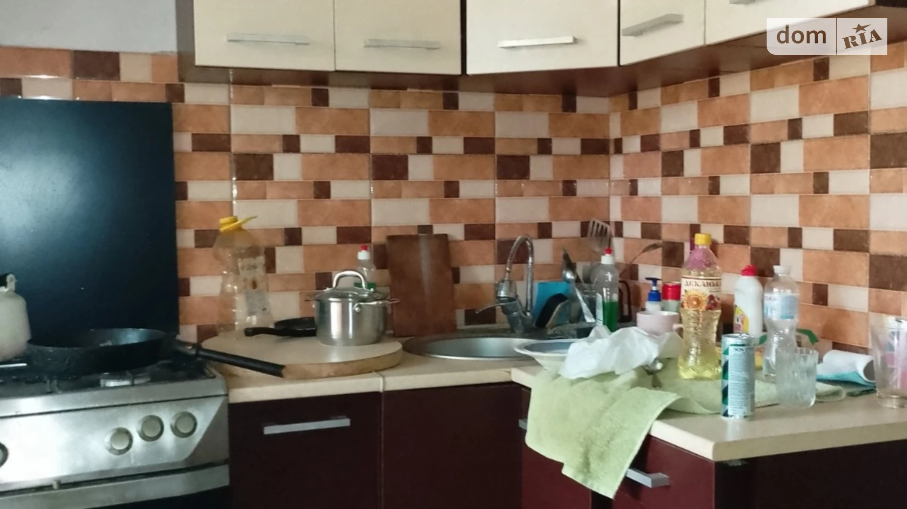 Продается 2-комнатная квартира 46.5 кв. м в Баштанке, ул. Полтавская, 38 - фото 2