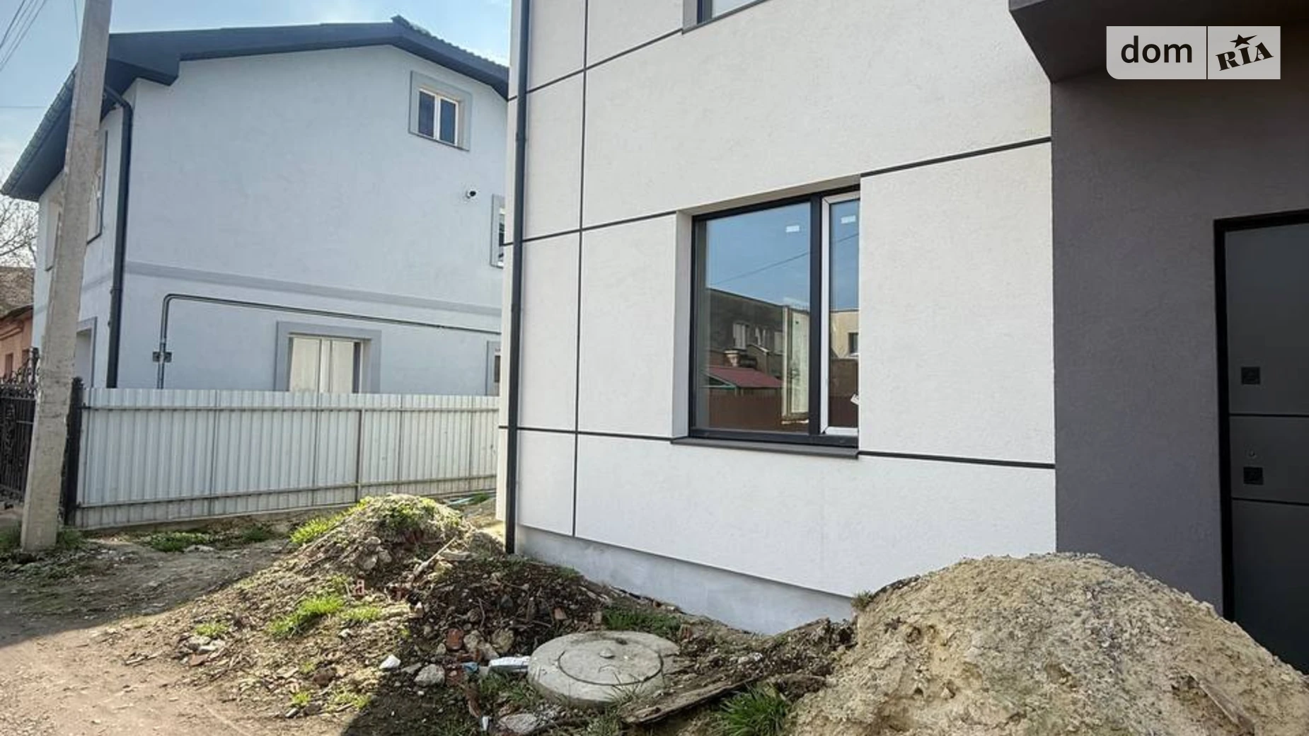 Продается дом на 2 этажа 130 кв. м с террасой, цена: 180000 $ - фото 2