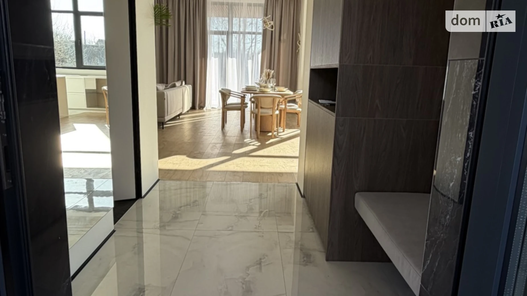 Продается дом на 2 этажа 212 кв. м с гаражом, цена: 550000 $ - фото 5