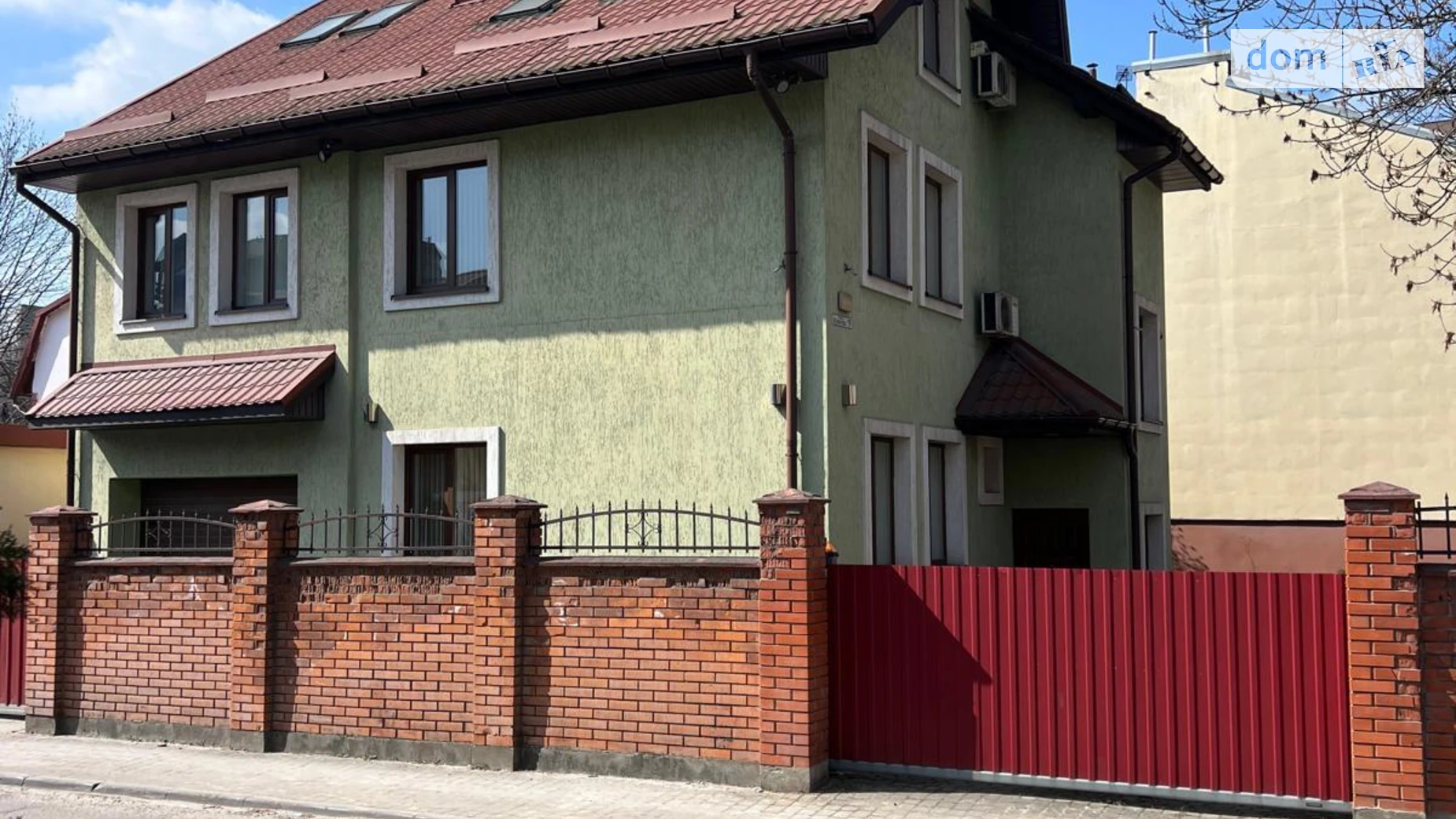 Продается дом на 3 этажа 420 кв. м с мебелью, цена: 750000 $ - фото 3