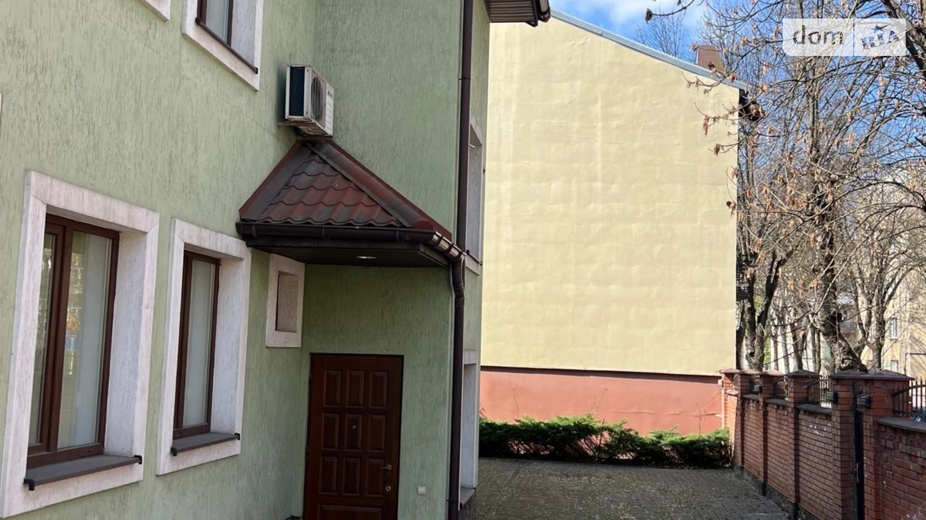 Продается дом на 3 этажа 420 кв. м с мебелью, цена: 750000 $ - фото 5