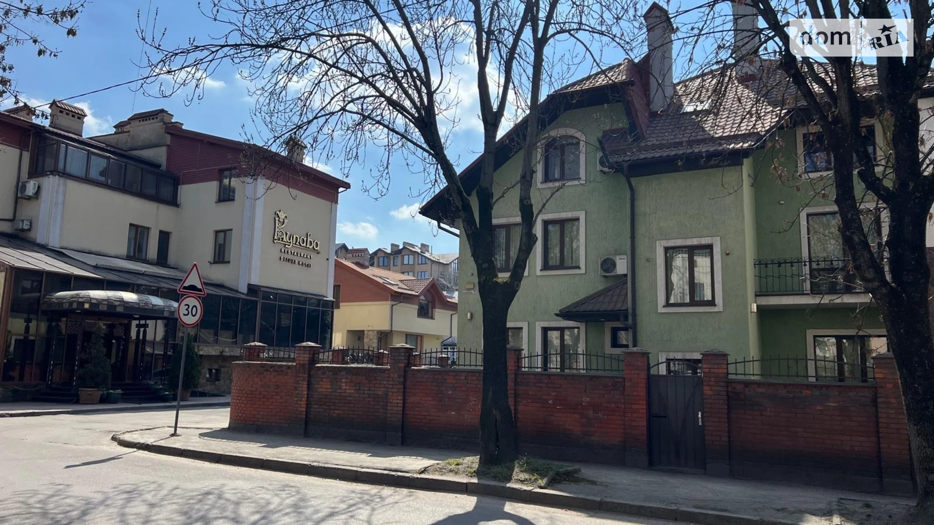 Продается дом на 3 этажа 420 кв. м с мебелью, цена: 750000 $ - фото 4