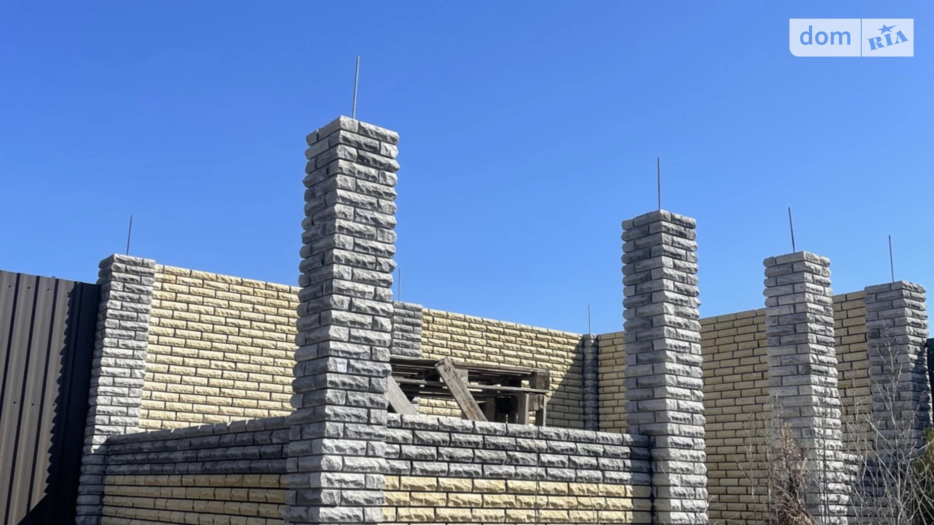 Продается одноэтажный дом 65 кв. м с бассейном, цена: 82000 $ - фото 2