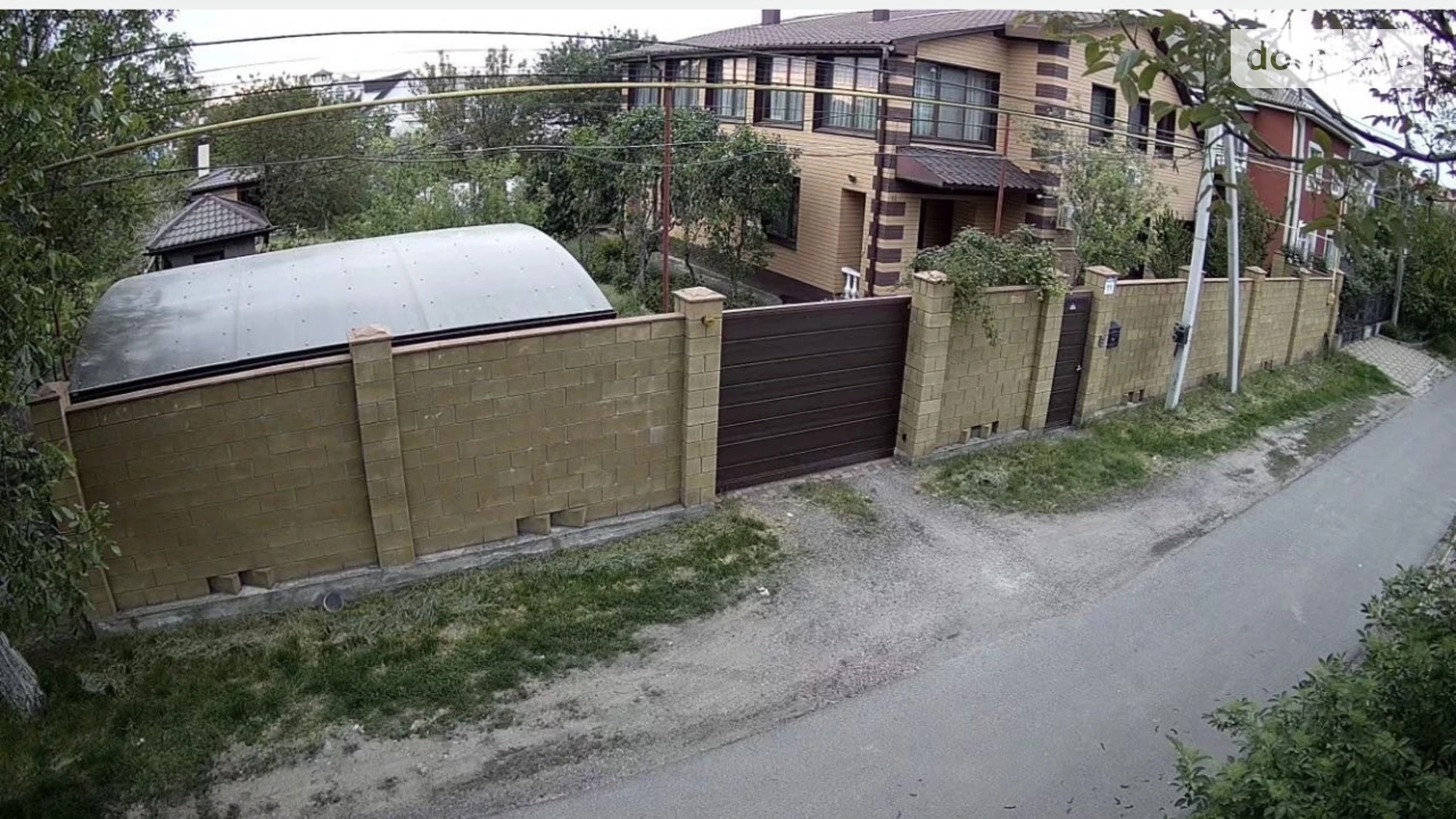 Продается дом на 2 этажа 250 кв. м с бассейном, цена: 240000 $ - фото 3