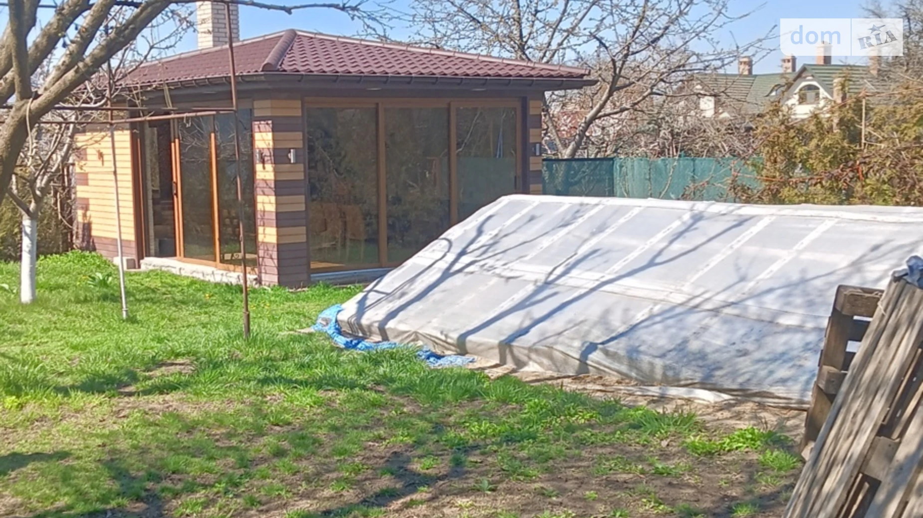 Продается дом на 2 этажа 250 кв. м с беседкой, цена: 240000 $ - фото 2