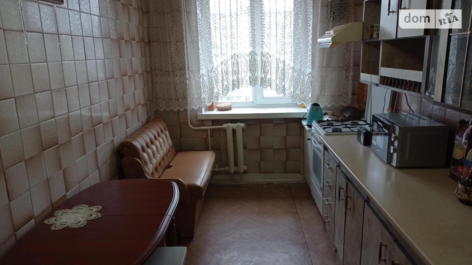 Продается 3-комнатная квартира 68.1 кв. м в Борисполе, ул. Головатого, 4 - фото 2