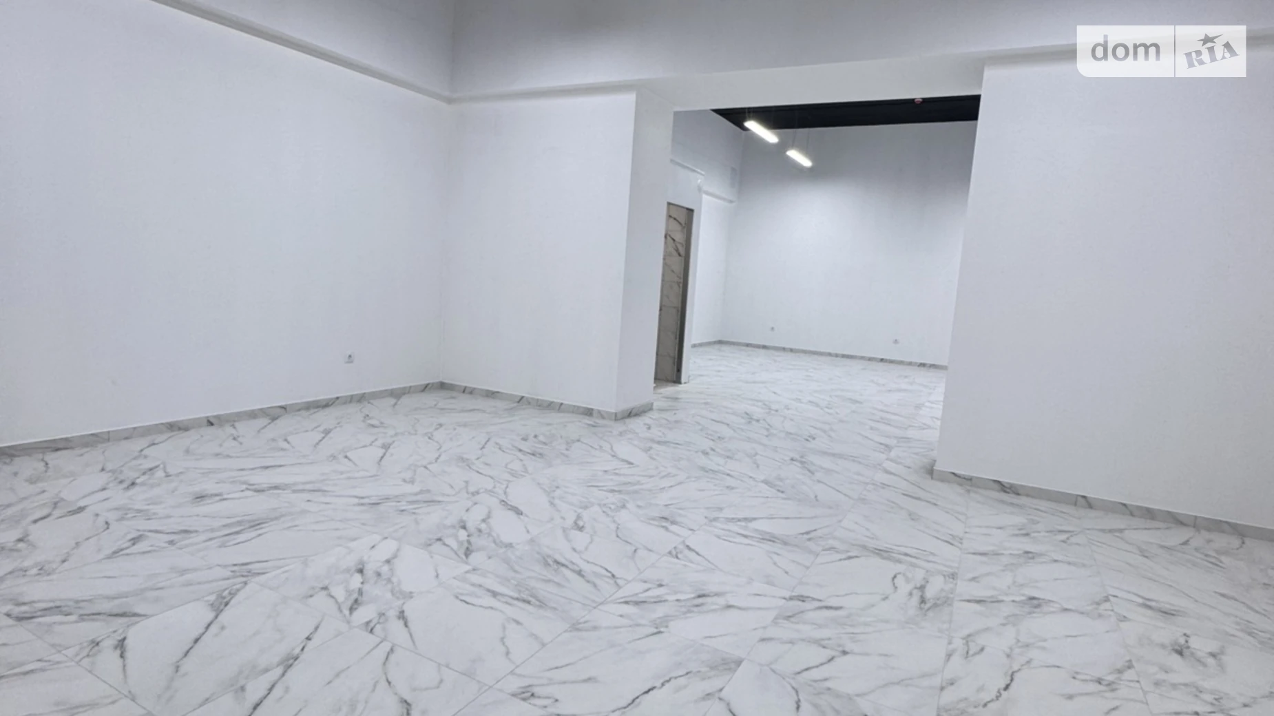 Сдается в аренду помещения свободного назначения 110 кв. м в 10-этажном здании, цена: 44000 грн - фото 4