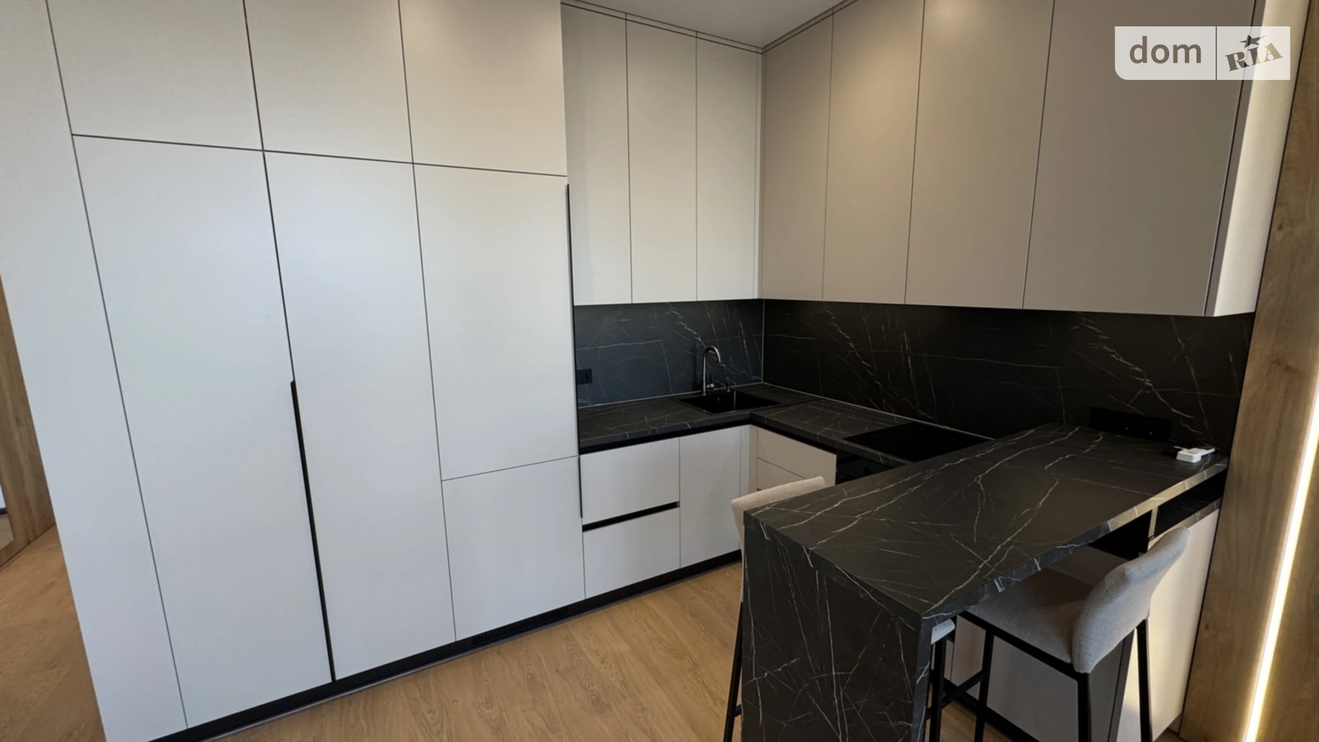 Продается 1-комнатная квартира 28 кв. м в Одессе, ул. Приморская, 47 - фото 5