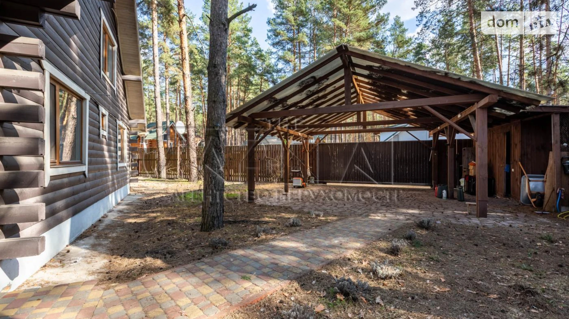 Продается дом на 2 этажа 560 кв. м с верандой, цена: 1400000 $ - фото 2