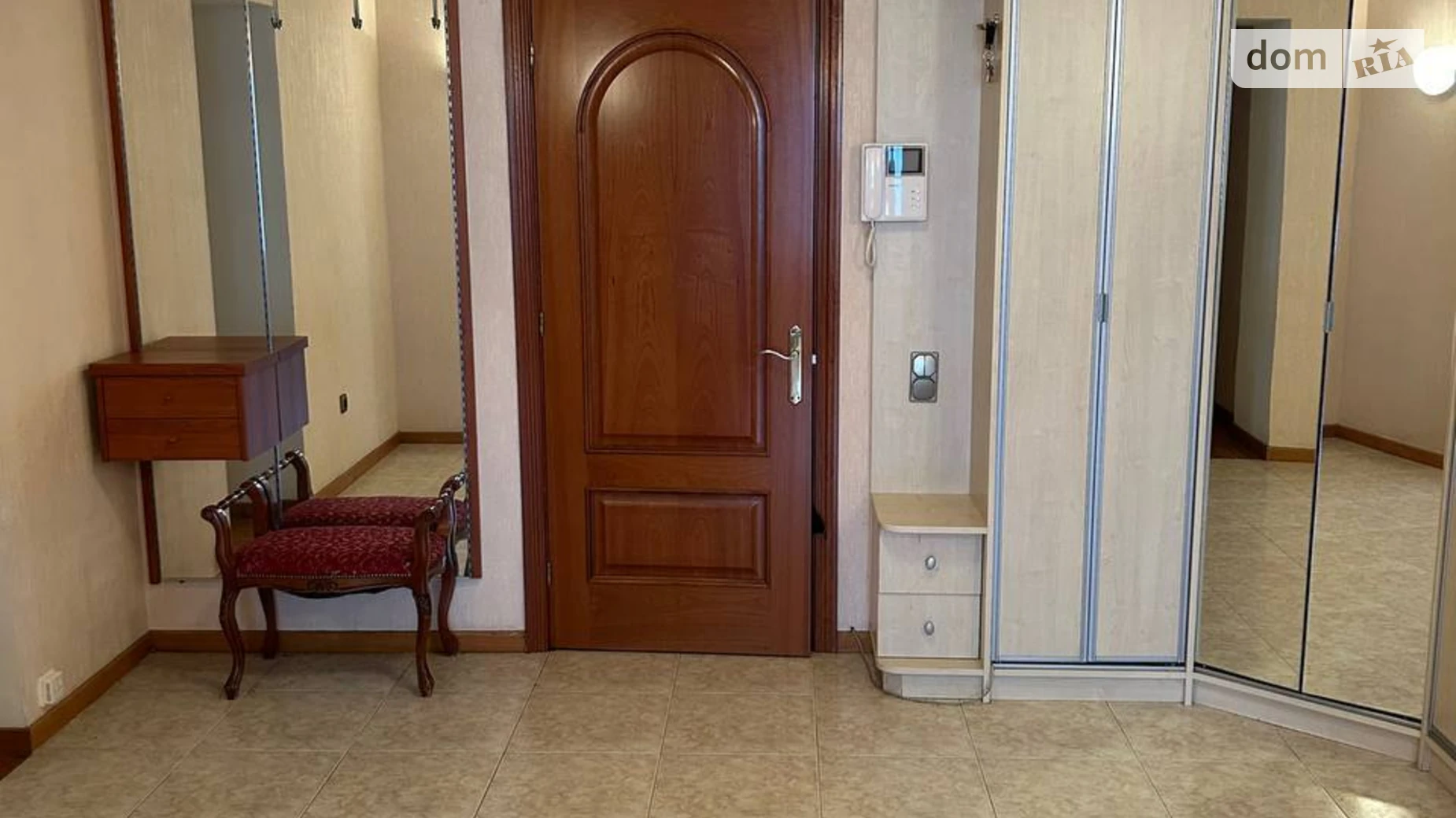 Продается 3-комнатная квартира 120 кв. м в Киеве, ул. Клиническая, 23/25 - фото 4