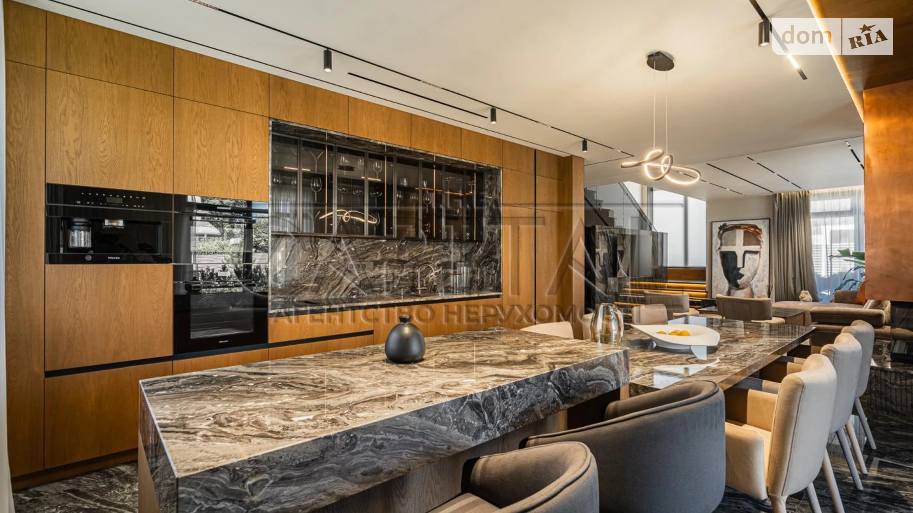 Продается дом на 2 этажа 303.4 кв. м с бассейном, цена: 1350000 $ - фото 4