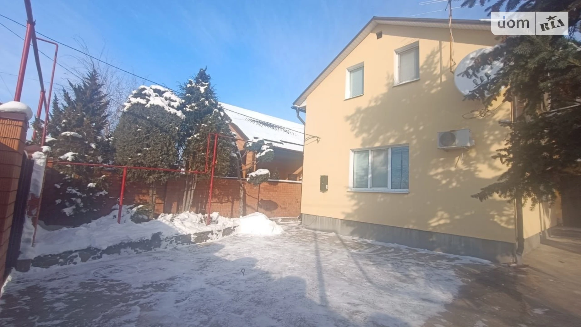 Продается дом на 2 этажа 144.1 кв. м с камином, цена: 93000 $ - фото 2