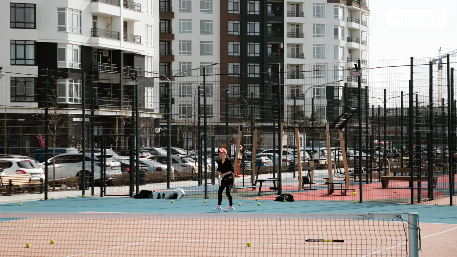 Продается 2-комнатная квартира 58 кв. м в Ирпене, ул. Ольги Кобылянской(Достоевского), 1В/27 - фото 2