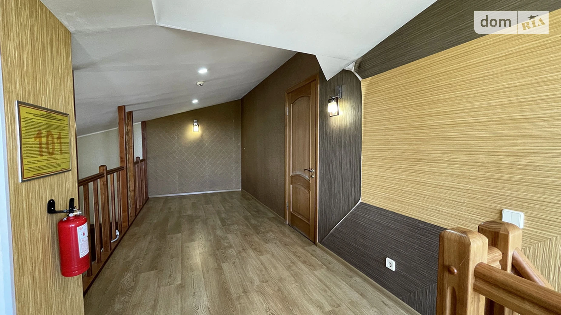 Сдается в аренду офис 16 кв. м в бизнес-центре, цена: 3000 грн - фото 3