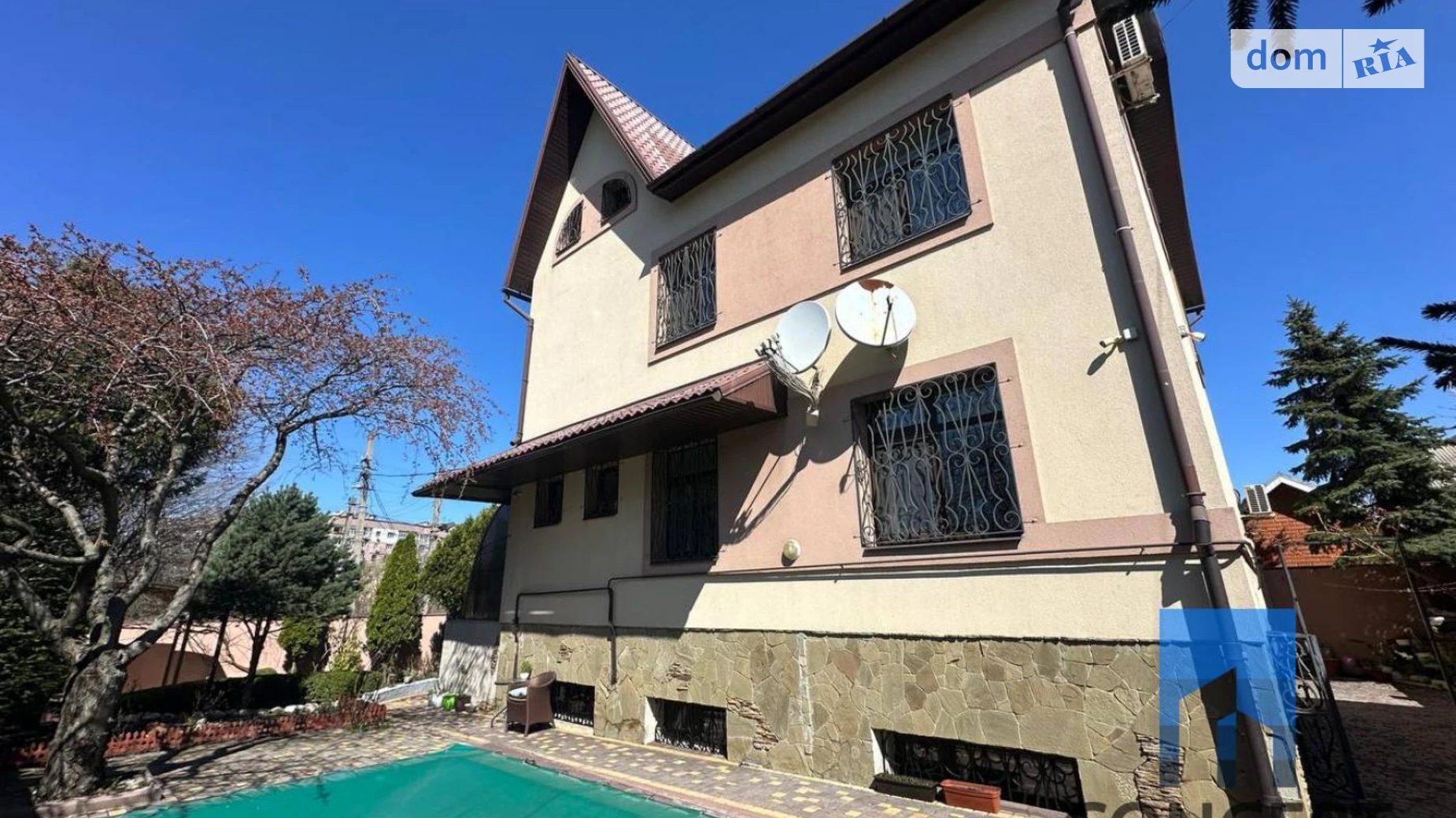 Продается дом на 3 этажа 378.4 кв. м с беседкой, цена: 295000 $ - фото 5