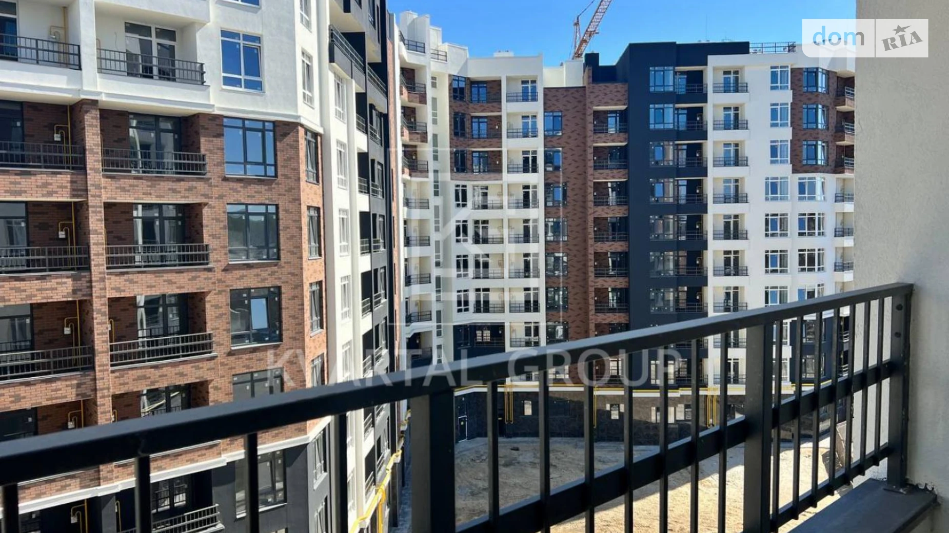 Продается 1-комнатная квартира 40 кв. м в Ирпене, ул. Кобылянской Ольги, 1В/23 - фото 2