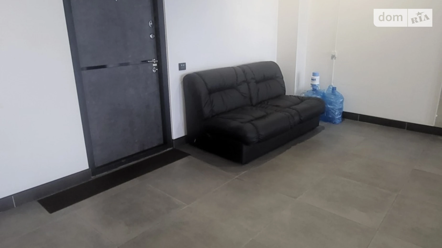 Сдается в аренду офис 61 кв. м в бизнес-центре, цена: 17690 грн - фото 2