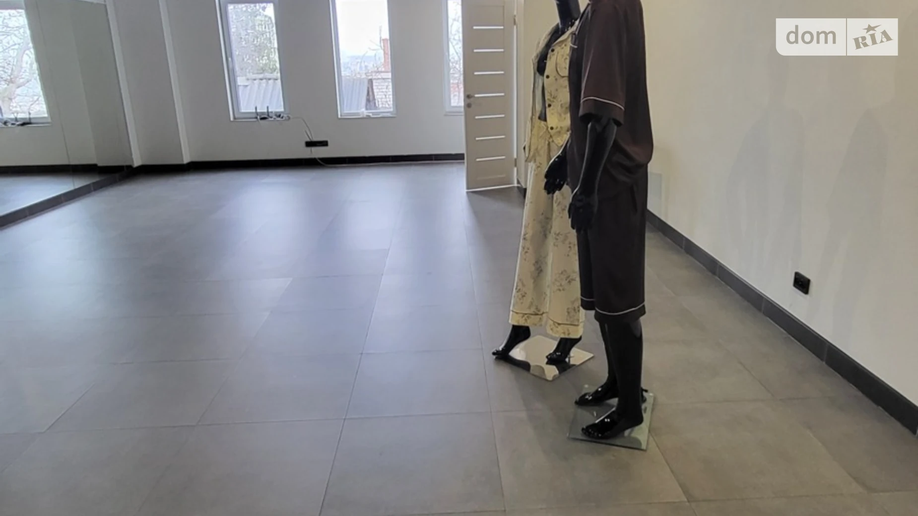 Сдается в аренду офис 61 кв. м в бизнес-центре, цена: 17690 грн - фото 3