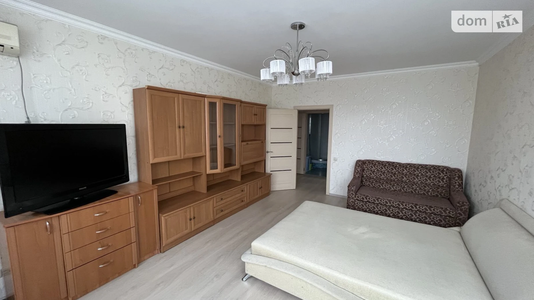 Продается 1-комнатная квартира 52.6 кв. м в Киеве, ул. Анны Ахматовой, 32/18 - фото 3