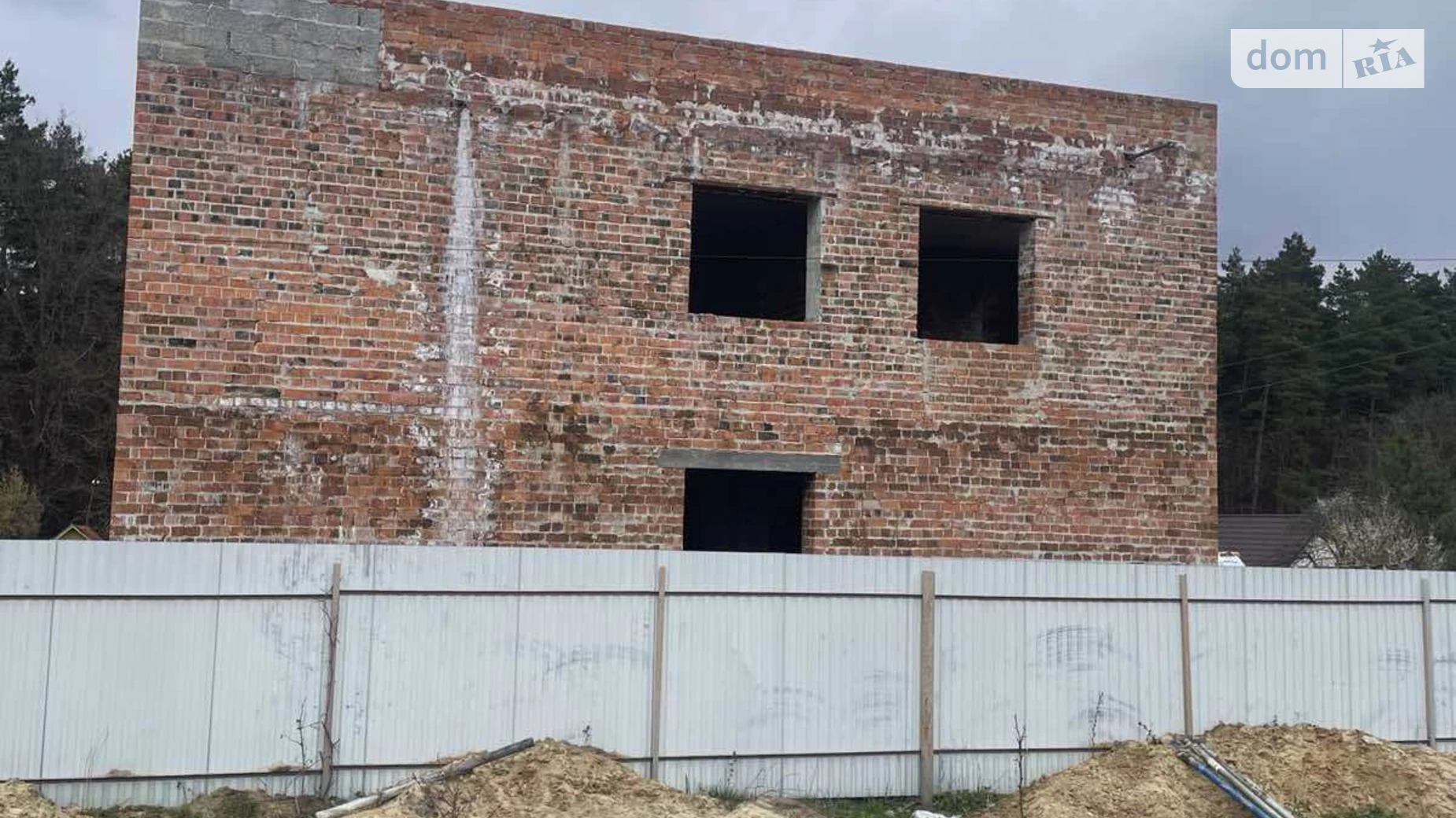 Продается дом на 2 этажа 200 кв. м с участком, цена: 99800 $ - фото 5