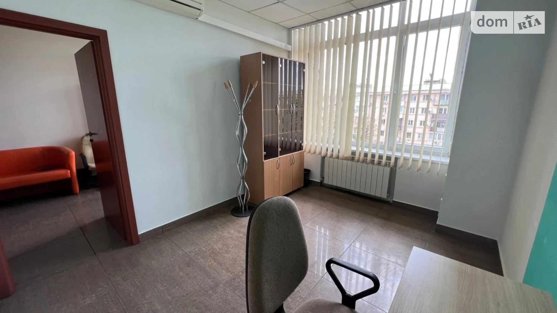 Продається офіс 1240.2 кв. м в бізнес-центрі, цена: 750000 $ - фото 3