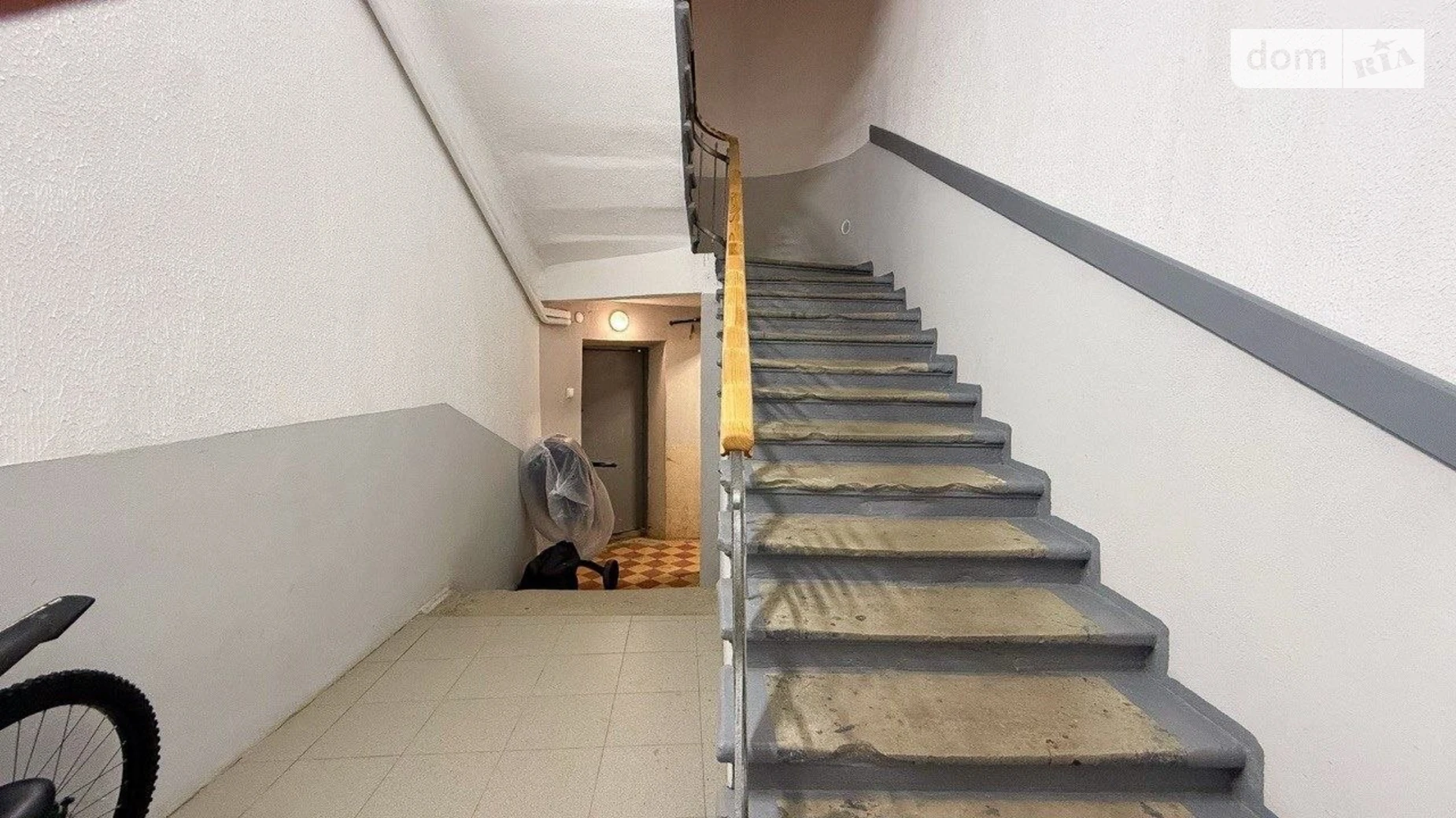 Продается офис 39 кв. м в бизнес-центре, цена: 40000 $ - фото 3