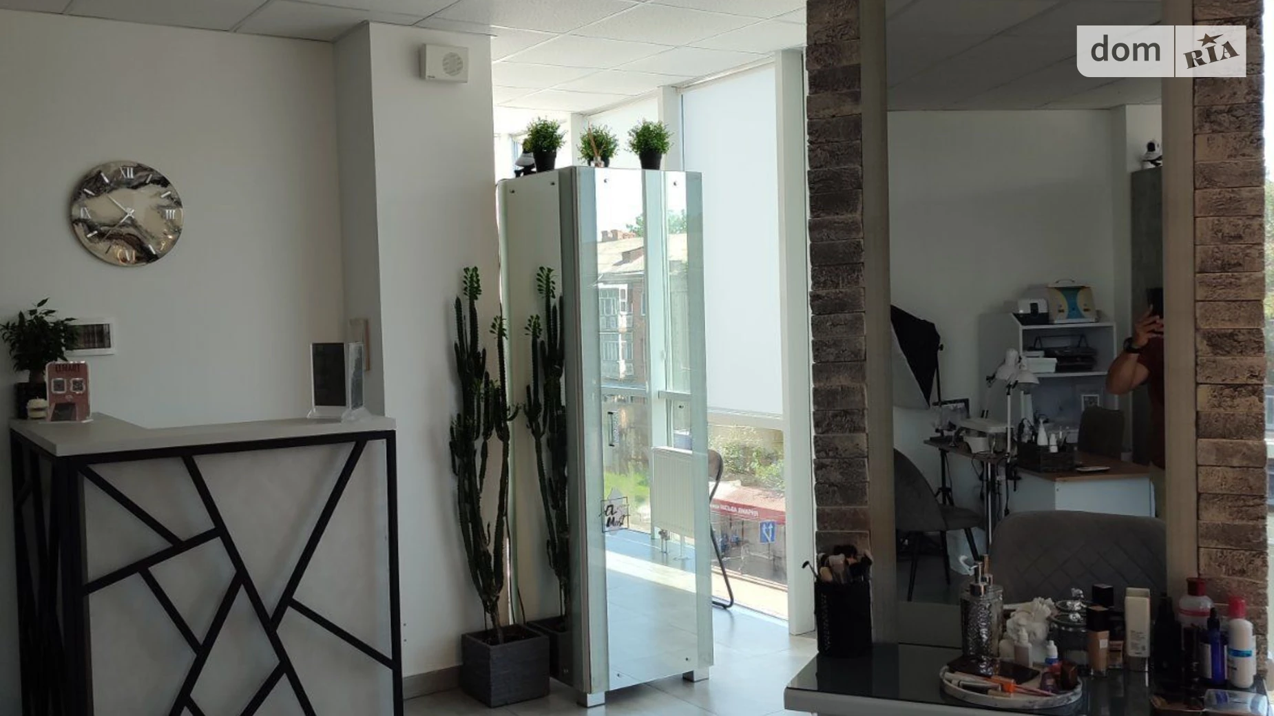 Сдается в аренду помещения свободного назначения 66.4 кв. м в 6-этажном здании, цена: 17264 грн - фото 4