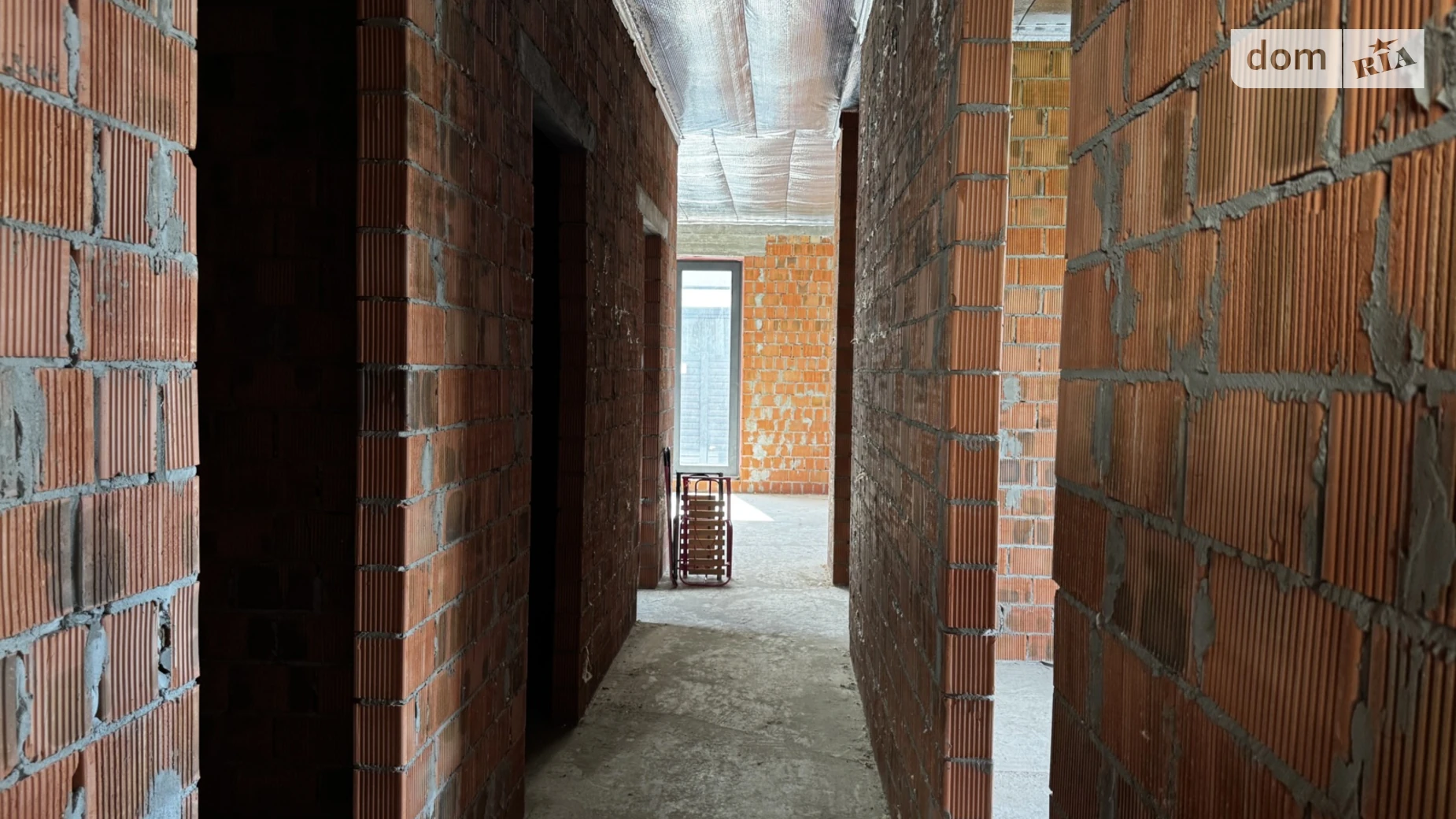 Продается одноэтажный дом 125 кв. м с камином, цена: 235000 $ - фото 5