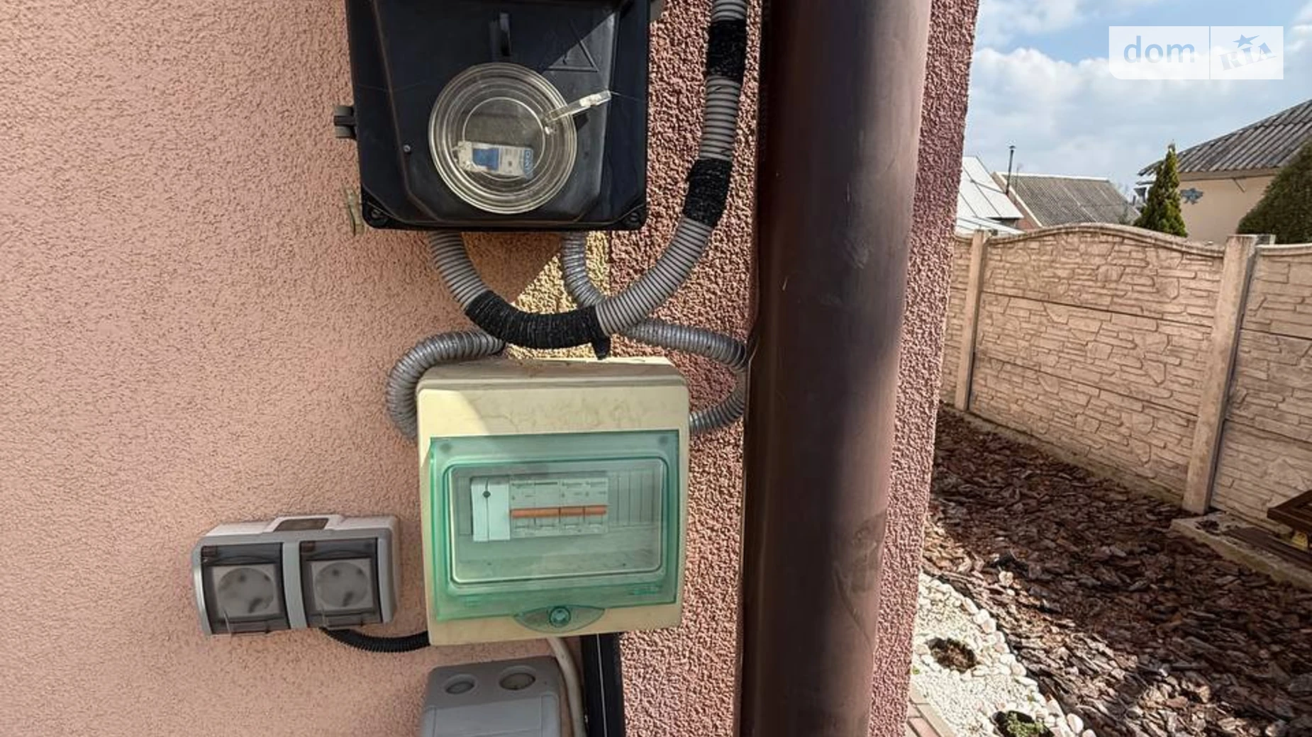 Продается дом на 2 этажа 115.5 кв. м с гаражом, цена: 140000 $ - фото 2