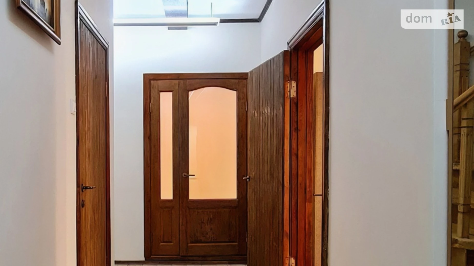 Продается дом на 2 этажа 179.4 кв. м с гаражом, цена: 135000 $ - фото 2