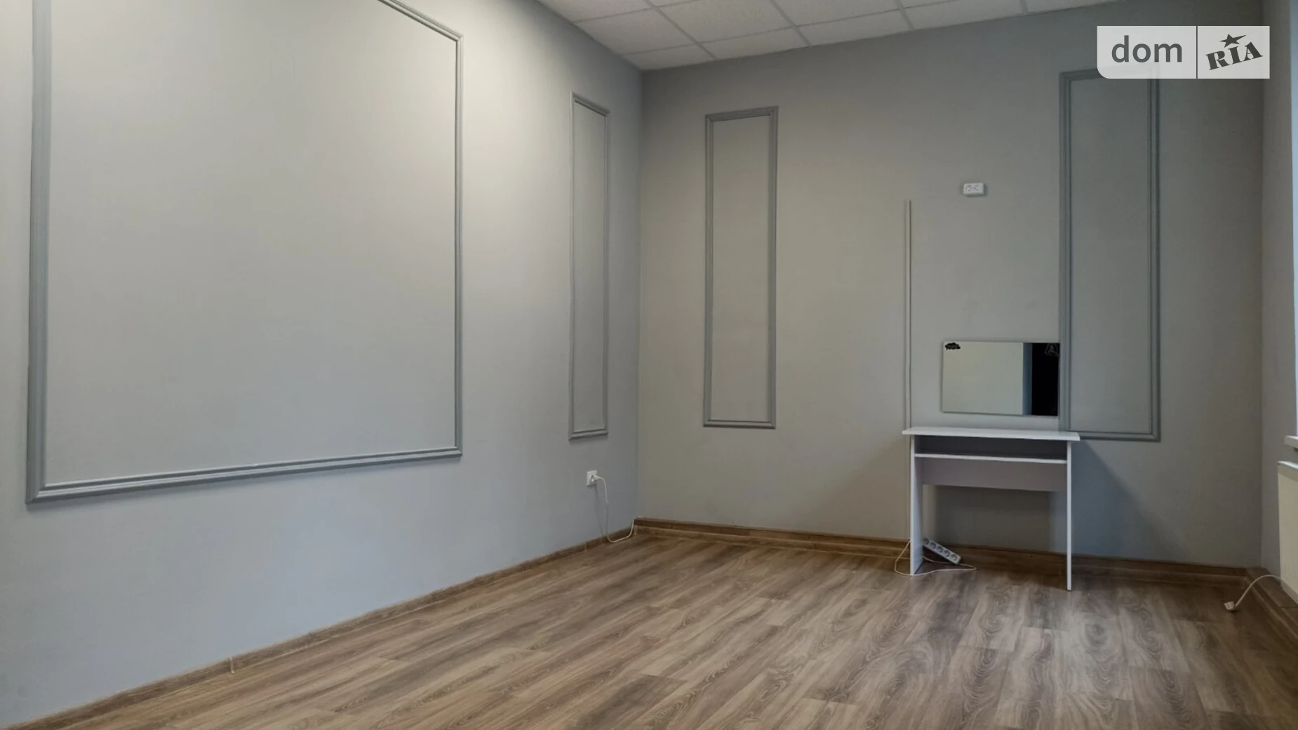 Здається в оренду офіс 20 кв. м в бізнес-центрі, цена: 9000 $ - фото 2