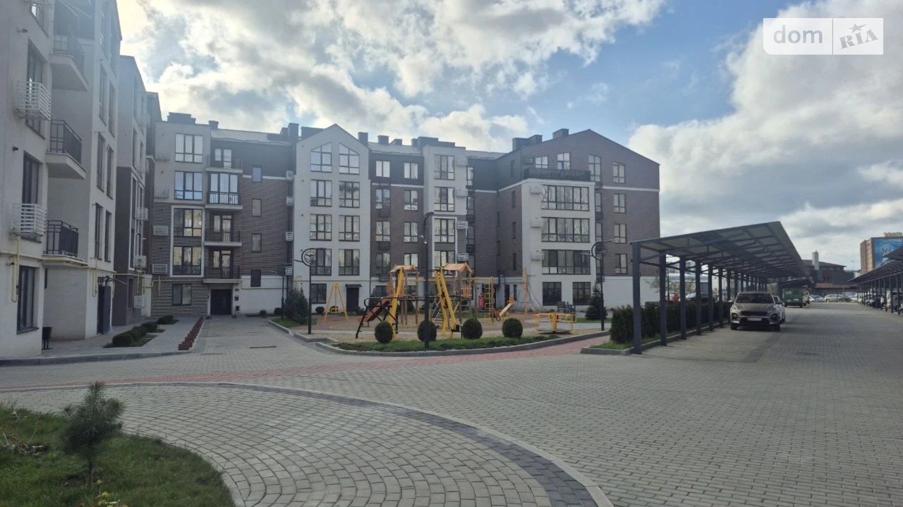 Продается 1-комнатная квартира 45 кв. м в Фонтанке, ул. Академика Сахарова - фото 2