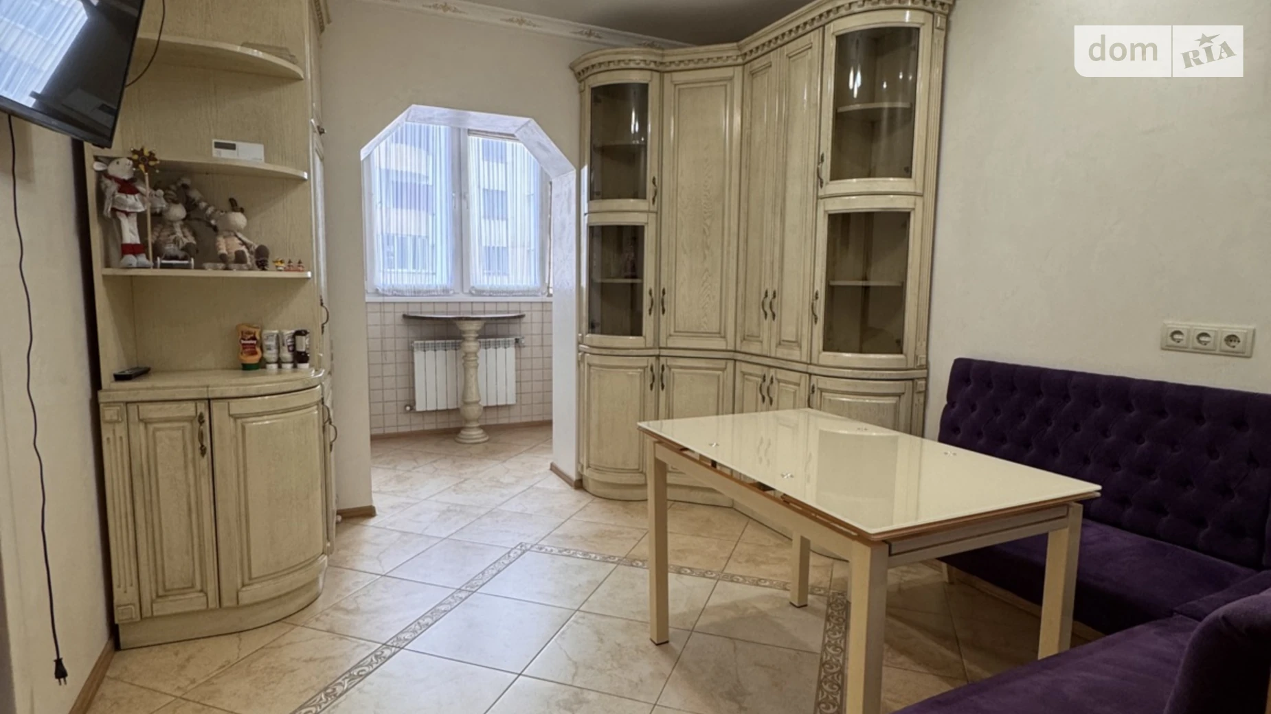 Сдается в аренду 3-комнатная квартира 80 кв. м в Ивано-Франковске, ул. Билозира, 10 - фото 2