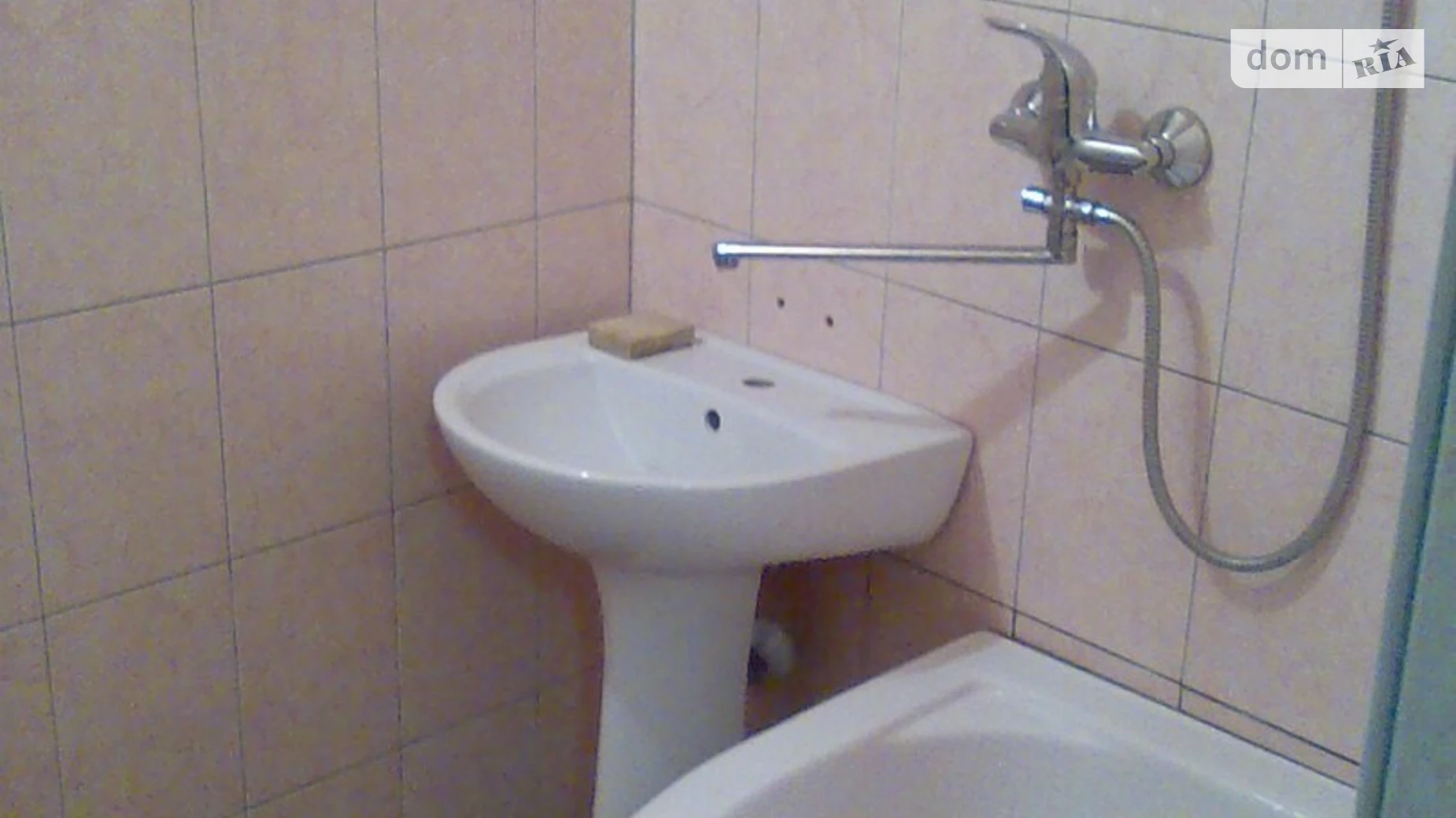Здається в оренду кімната 150 кв. м у Рівному, цена: 3300 грн - фото 3