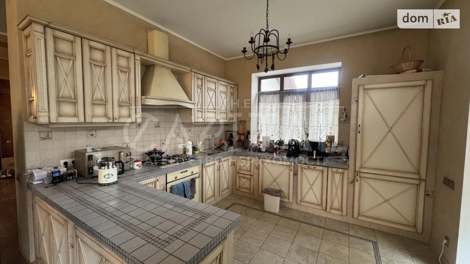 Сдается в аренду дом на 2 этажа 160 кв. м с гаражом, цена: 1400 $ - фото 4