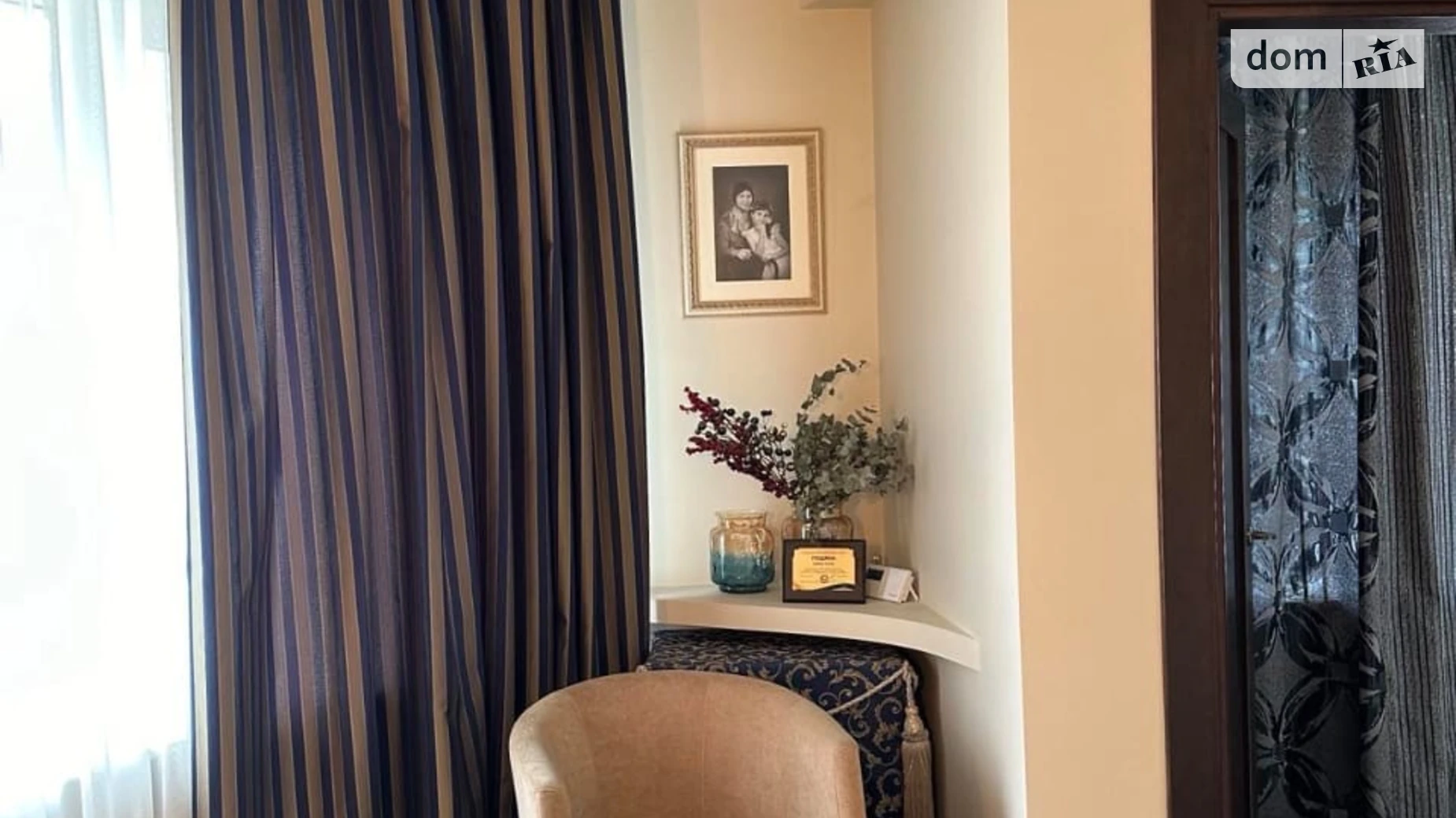 Продается 2-комнатная квартира 88.8 кв. м в Ровно, ул. Литовская, 77 - фото 2