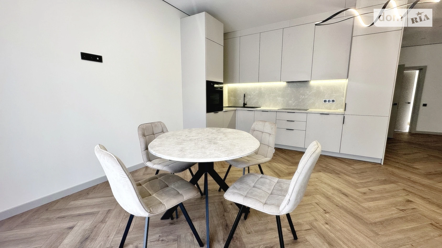 Продается одноэтажный дом 92 кв. м с садом, цена: 165000 $ - фото 4