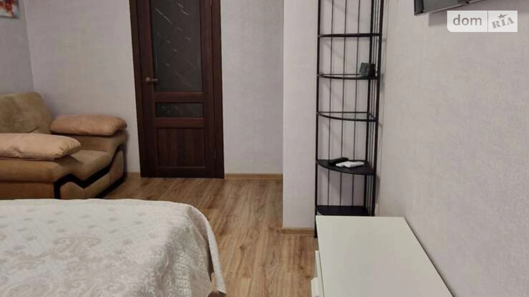 Сдается в аренду 1-комнатная квартира 45 кв. м в, цена: 9500 грн - фото 3