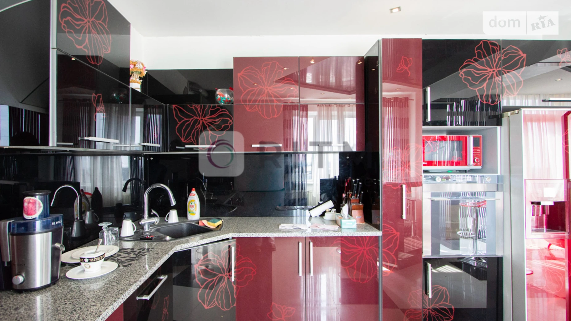 Продается 6-комнатная квартира 290.4 кв. м в Винниках, ул. Парковая - фото 2